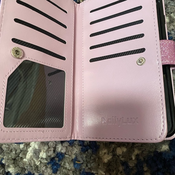 Purple glitter wallet phone case iPhone 8plus - Picture 3 of 3